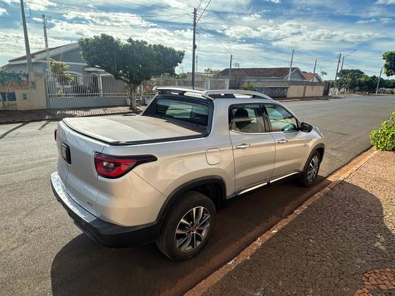 FIAT TORO 2.0 16V TURBO DIESEL VOLCANO 4WD AT9